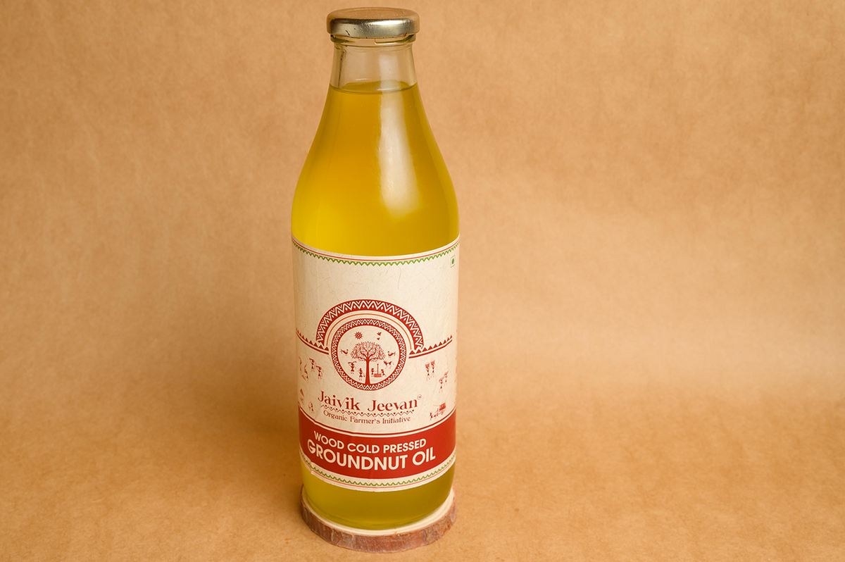 Groundnut Oil Wood Cold Pressed